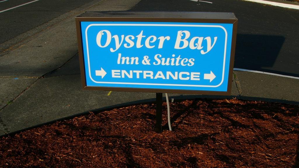Oyster Bay Inn & Suites Bremerton Extérieur photo